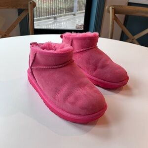 UGG Classic Ultra Mini
